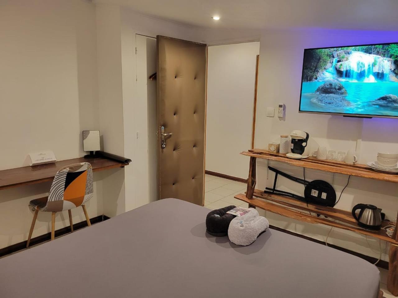 Hudace Bed & Breakfast Saint-Laurent-du-Maroni Bagian luar foto